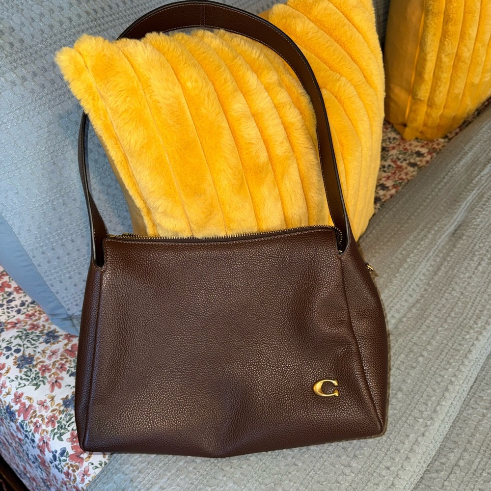 Coach Lola Shoulder Bag Maple